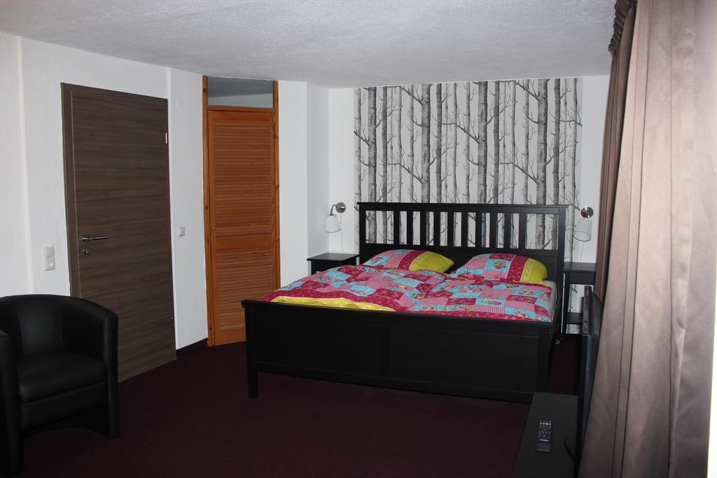 Pension Sonneneck Цвизель Номер фото